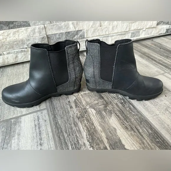 Sorel Youth  Joan of Arc Arctic ||  Black Gray Wedge ankle  Boots Size 3Y