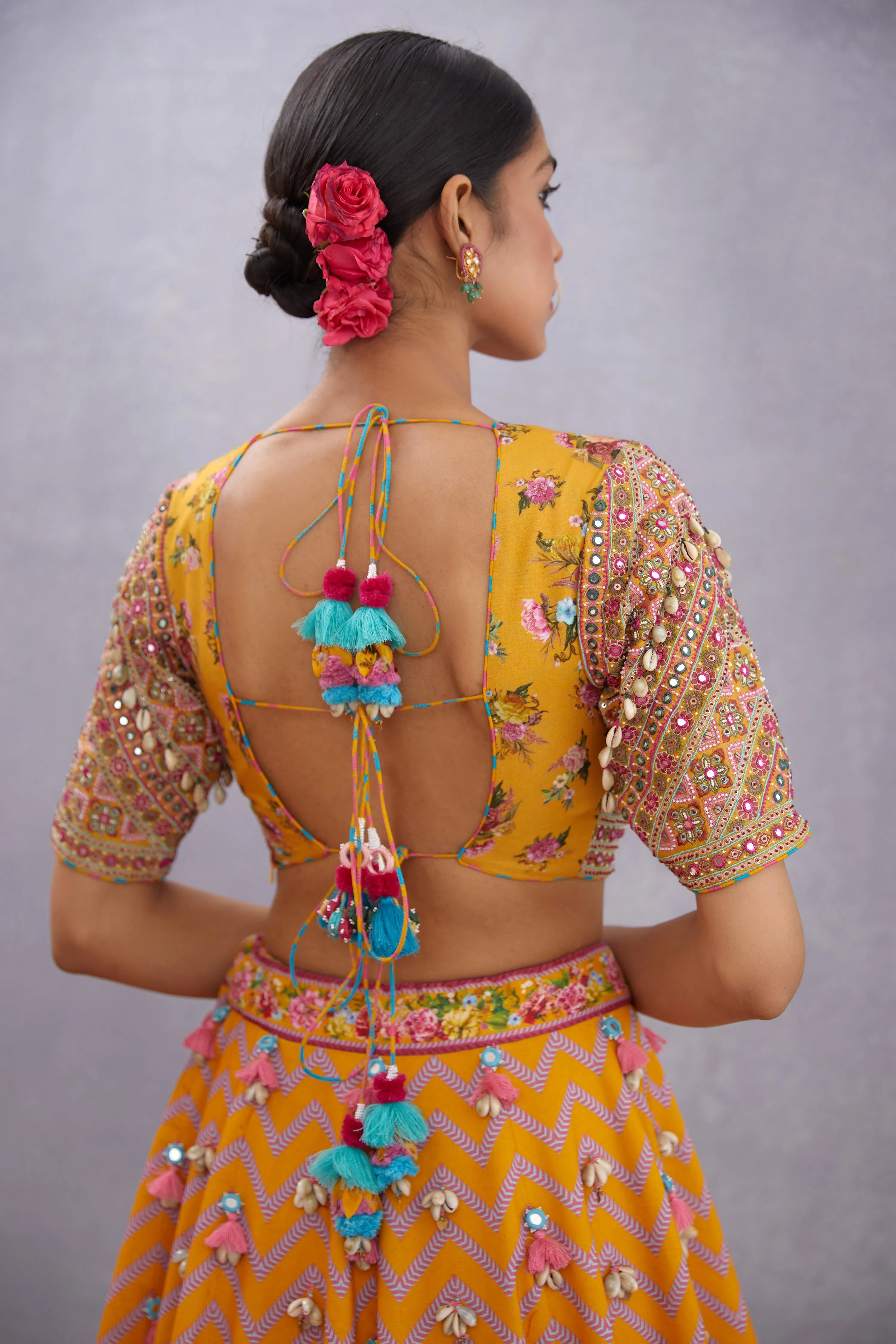 Sunehra Saadat Blouse