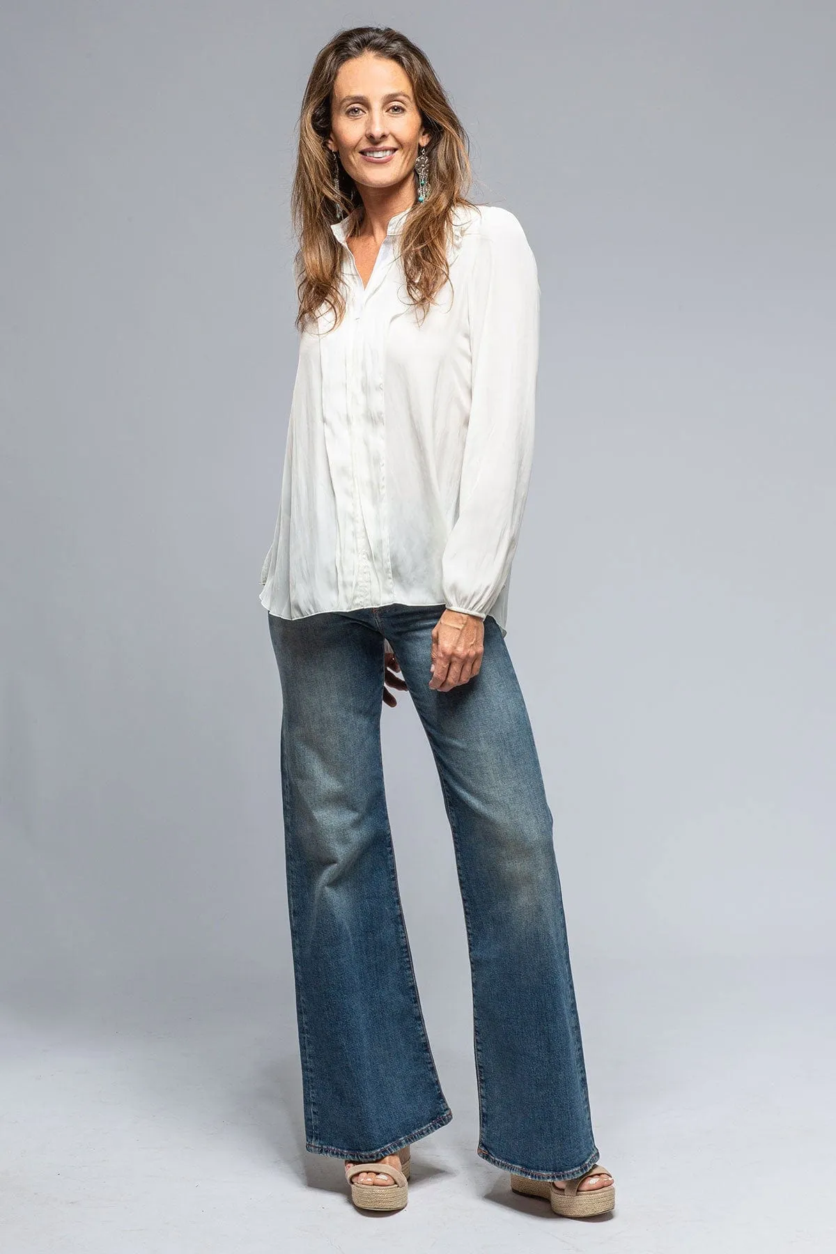 Tessa Wavy Ruffle V-Neck Blouse In Cream