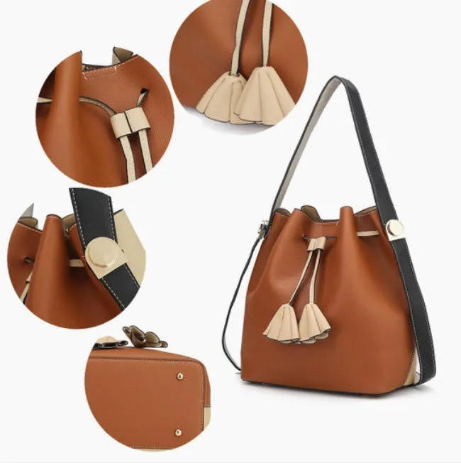 The versatile 2 in 1 Bucket Handbag