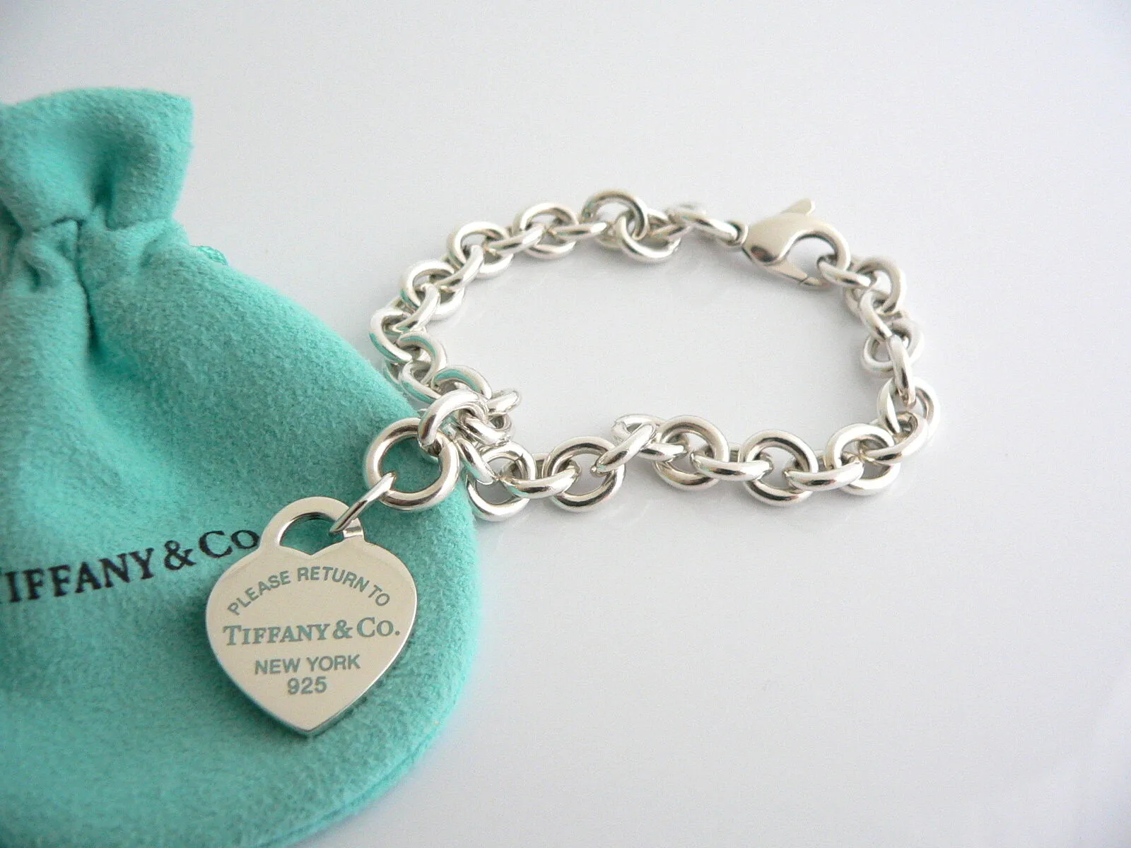 Tiffany & Co Return to Silver Blue Enamel Heart Bracelet Bangle Charm 8 In Gift