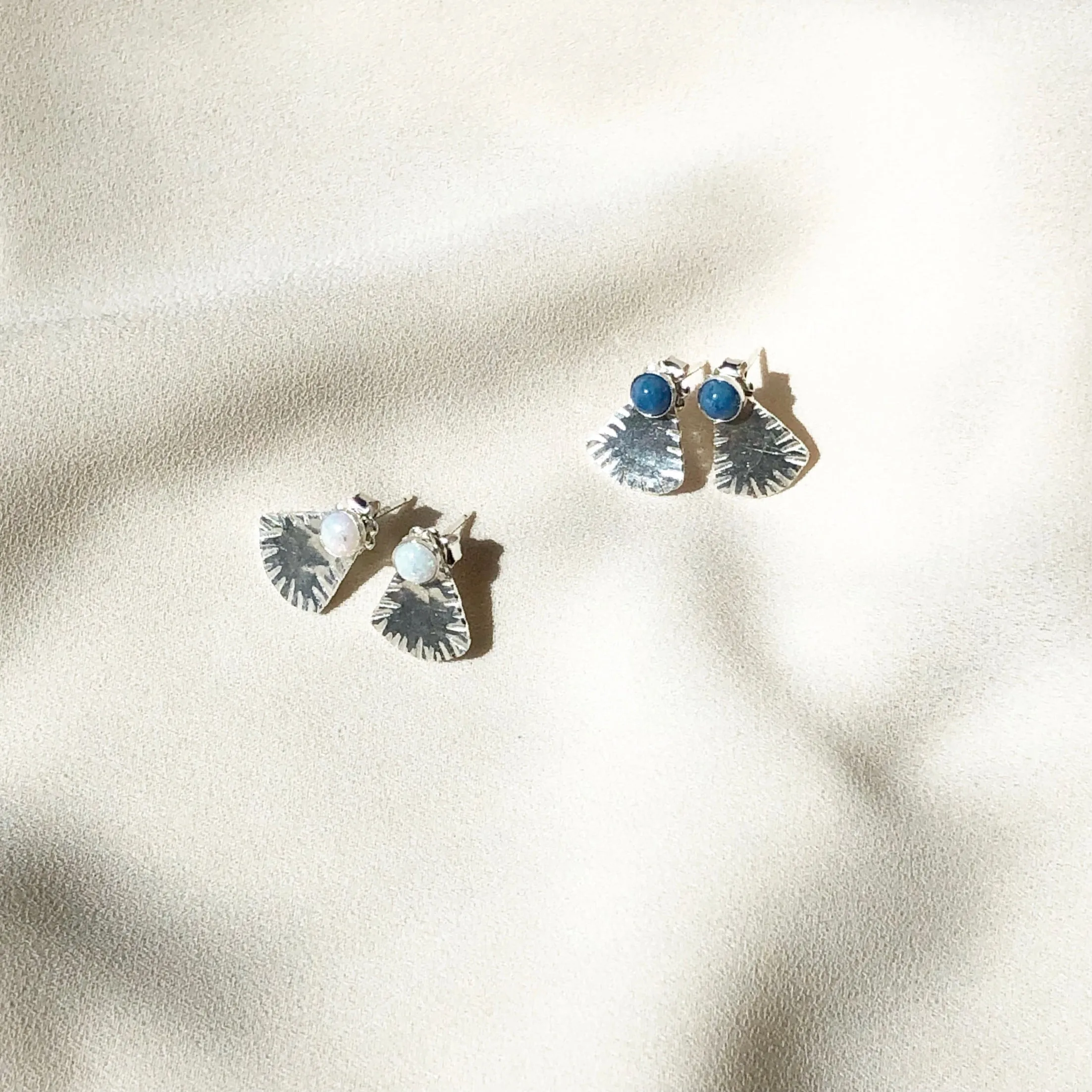 ULA EARRINGS