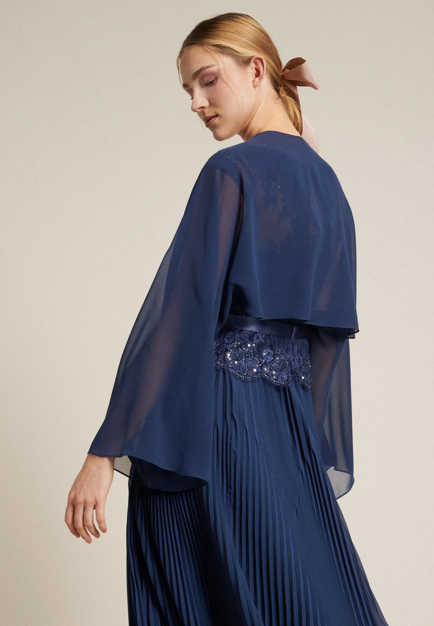 VEDY SILK BOLERO