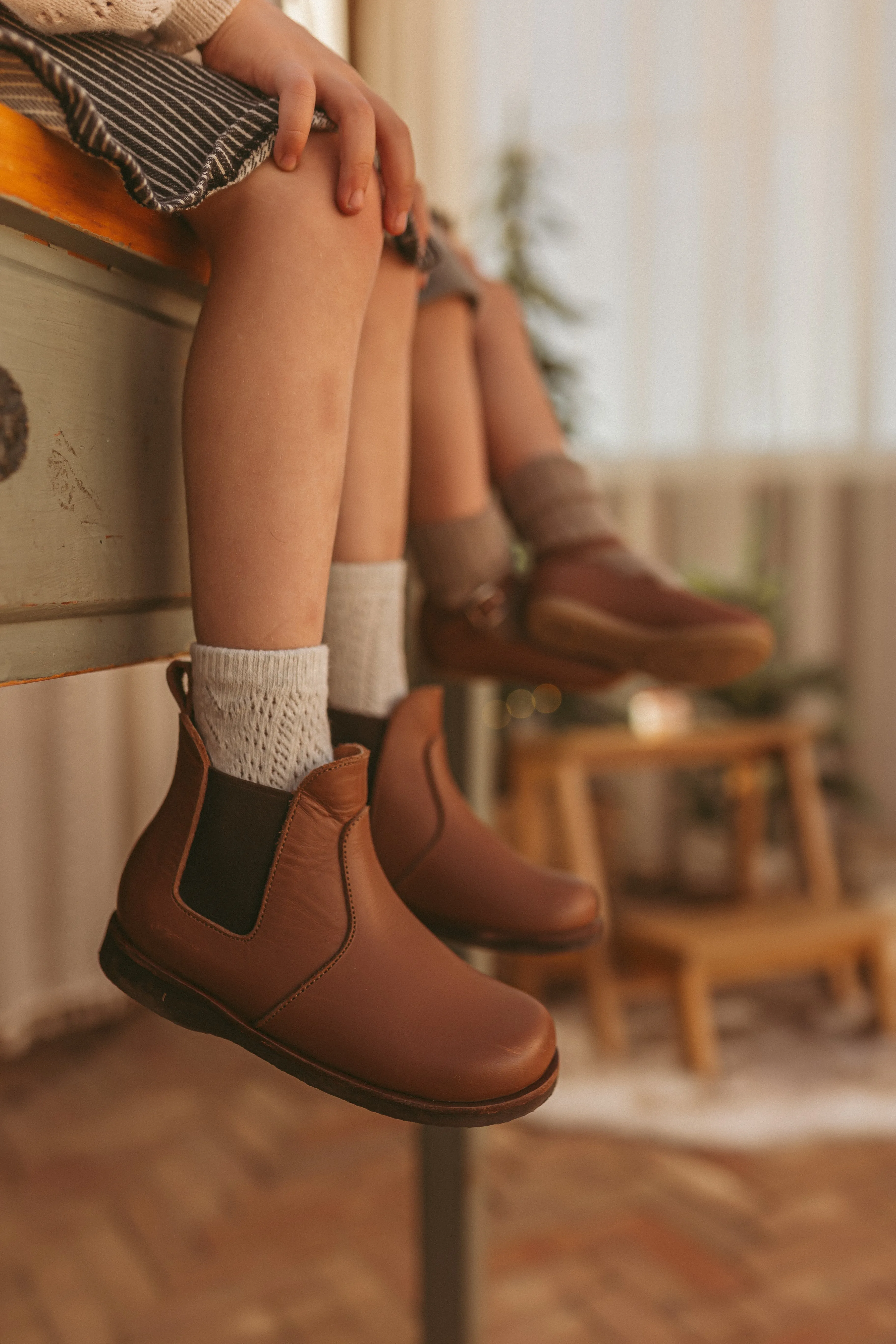 Viajero Chelsea Boot {Children's Leather Boots}