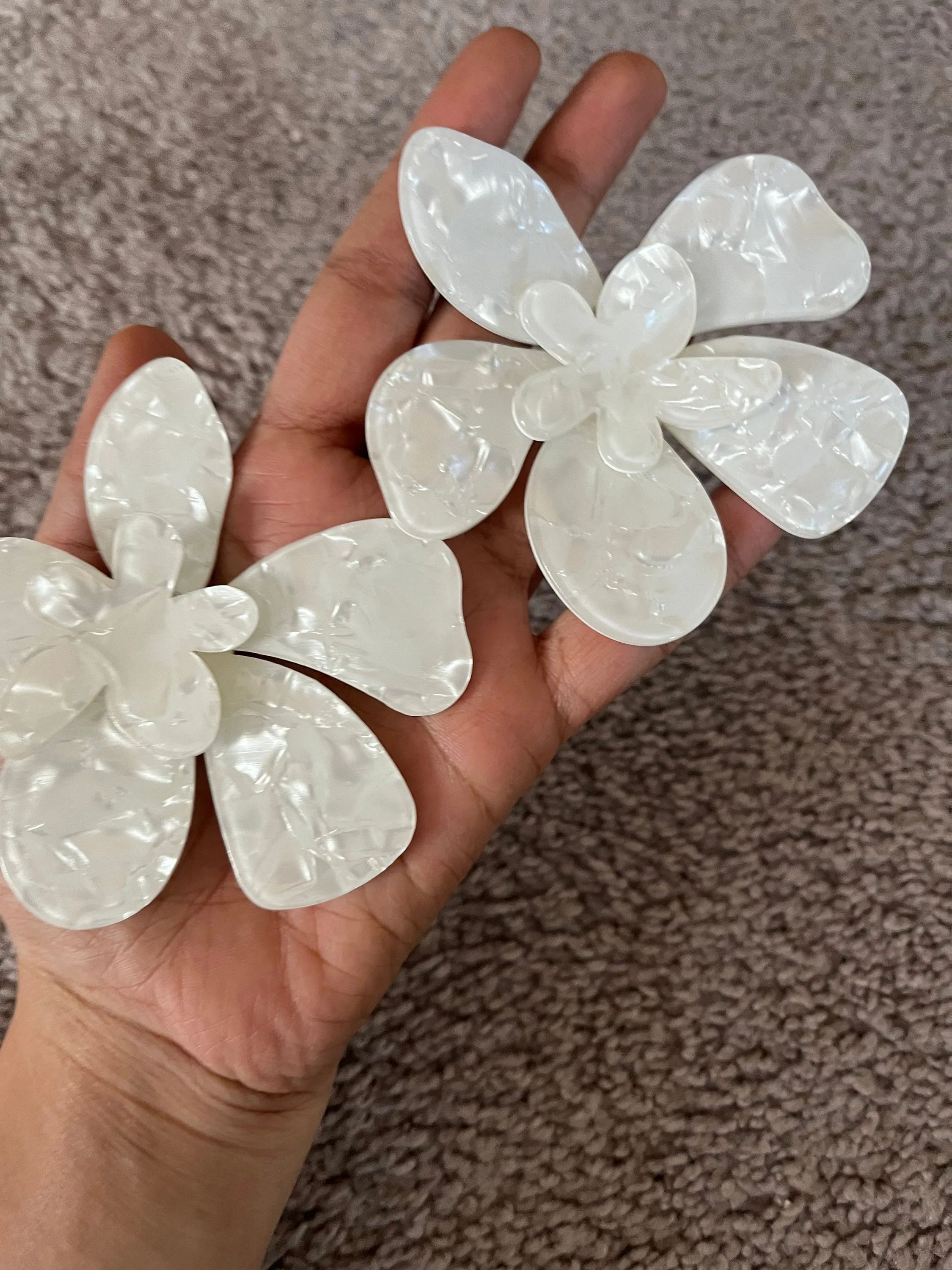 White flower earrings , huge white feathered earrings , large Snow White earrings , white earrings , big long white earrings acrylic floral