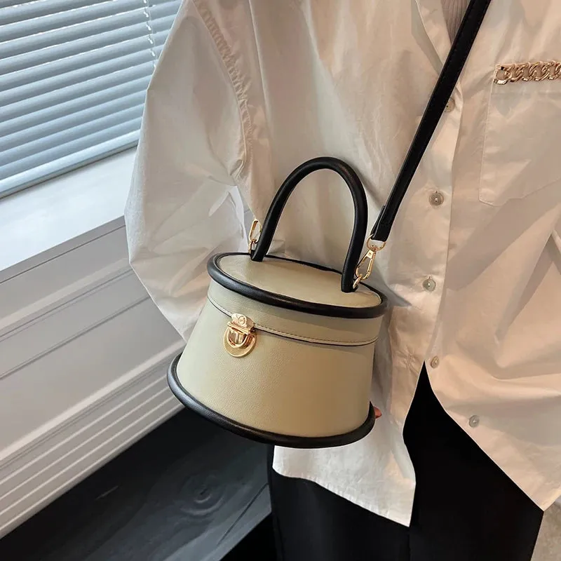 Women White Bucket Totes / Crossbody