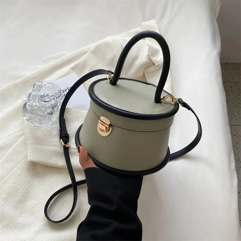 Women White Bucket Totes / Crossbody