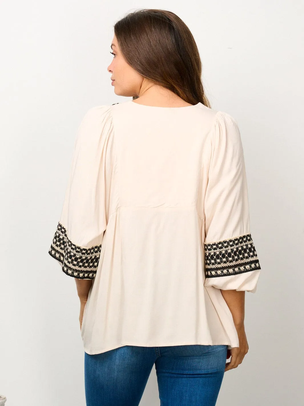 WOMEN'S 3/4 SLEEVE V-NECK DETAILED BLOUSE TOP