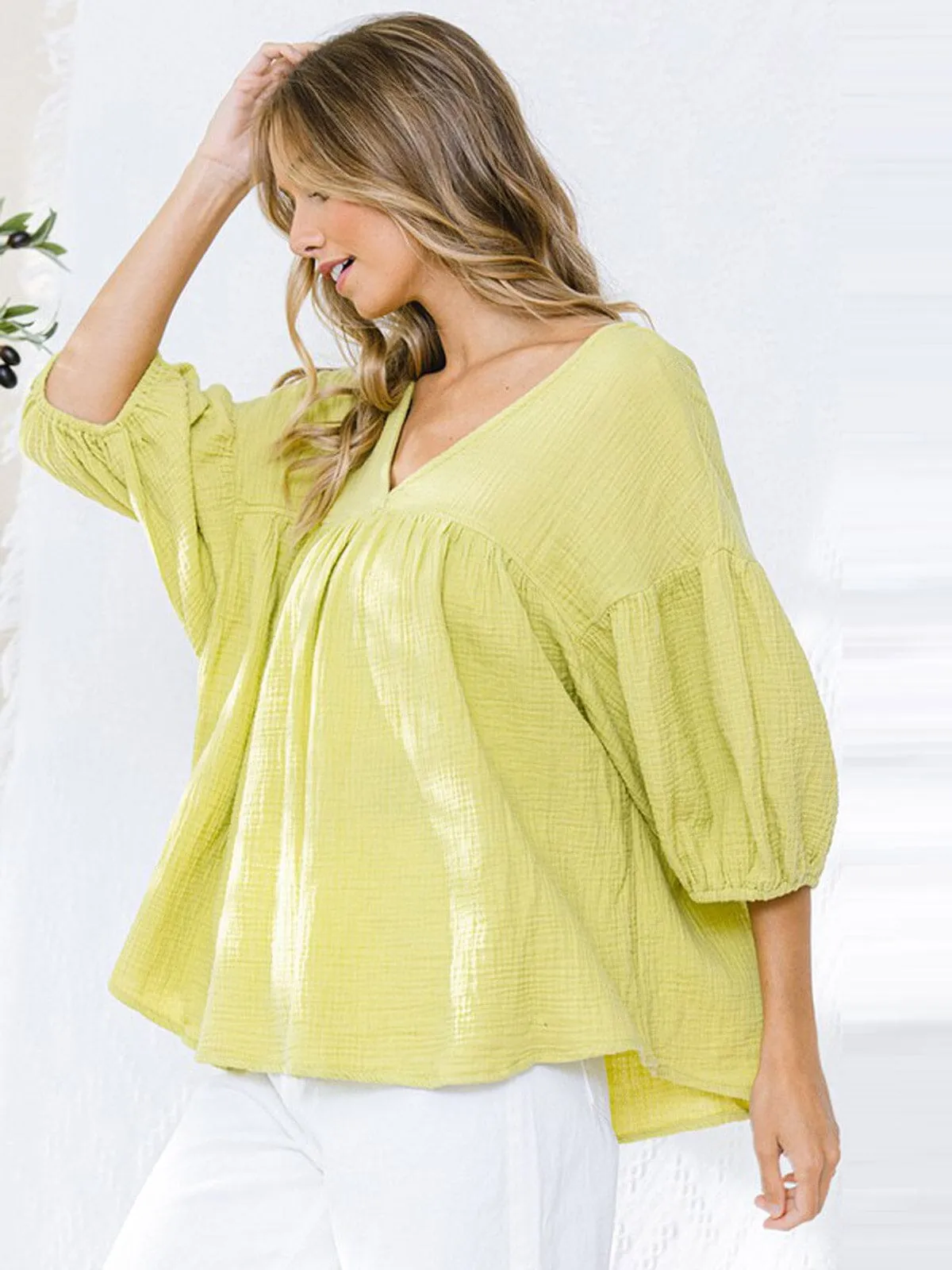 WOMEN'S 3/4 SLEEVE V-NECK TUNIC BLOUSE
