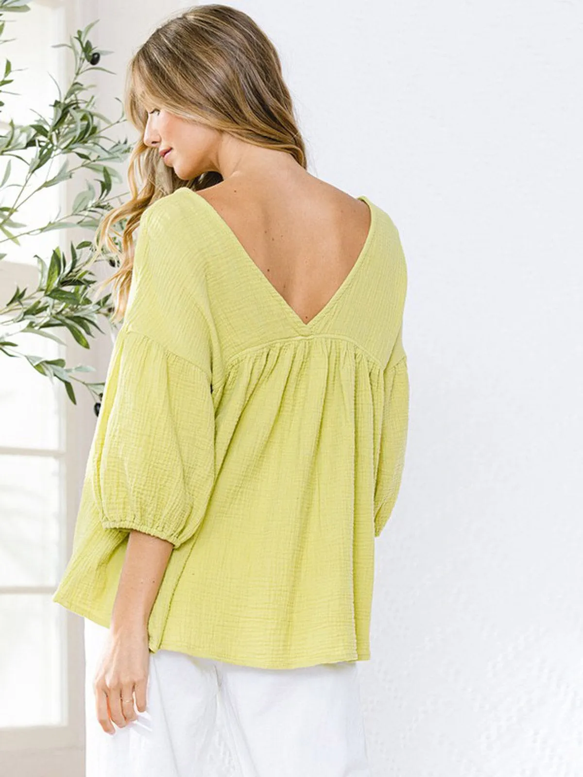 WOMEN'S 3/4 SLEEVE V-NECK TUNIC BLOUSE