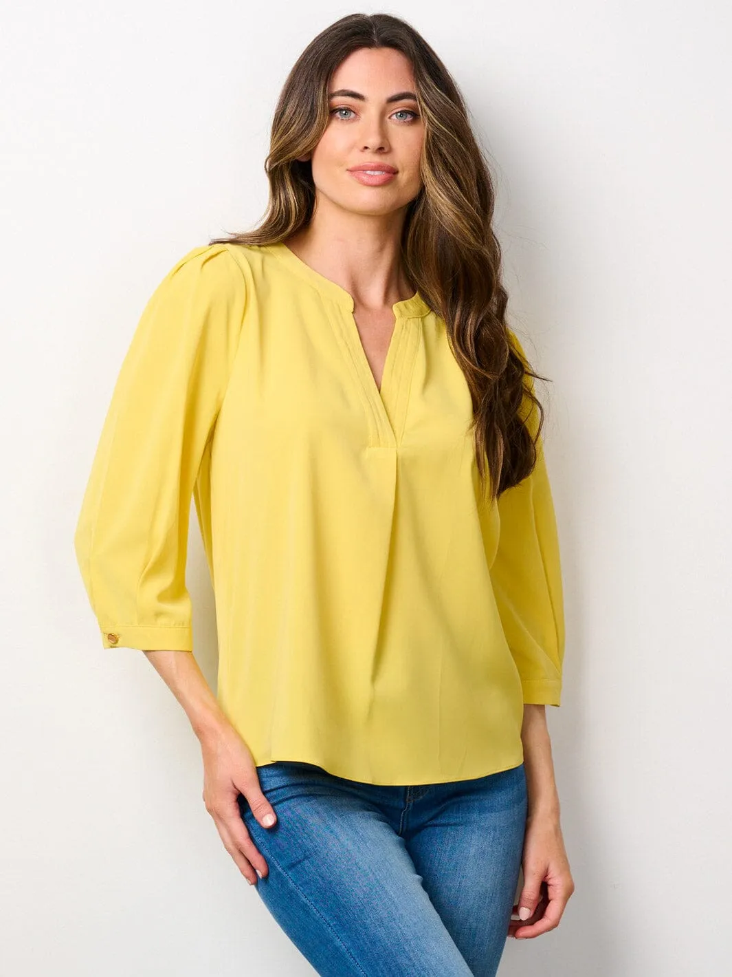 WOMEN'S 3/4 SLEEVES V-NECK BLOUSE TOP