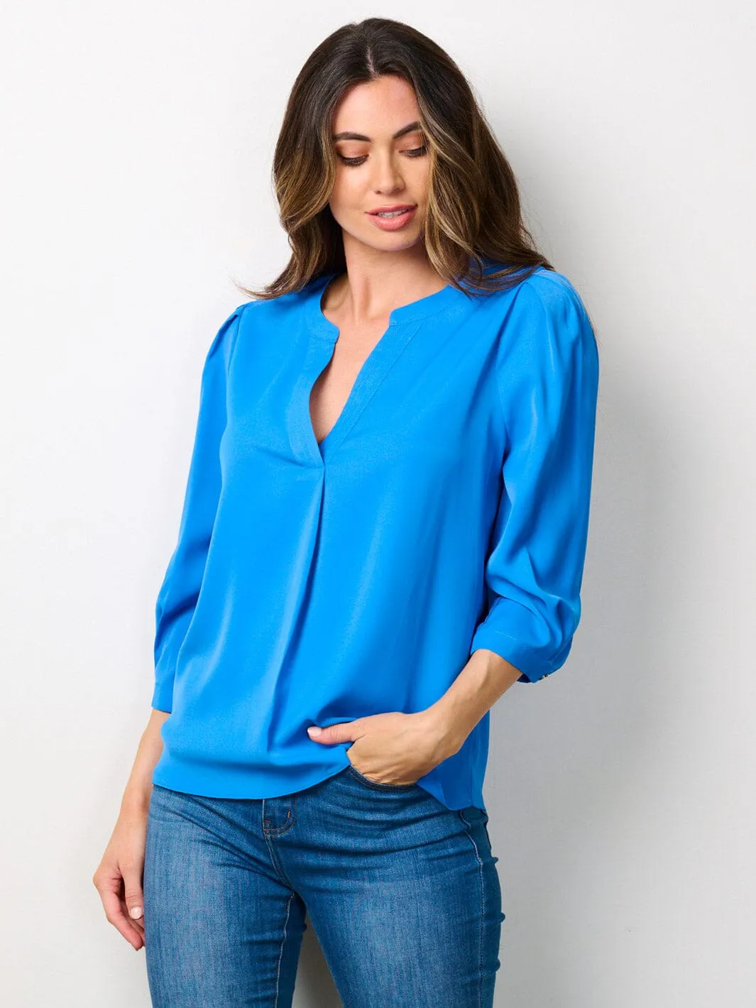 WOMEN'S 3/4 SLEEVES V-NECK BLOUSE TOP