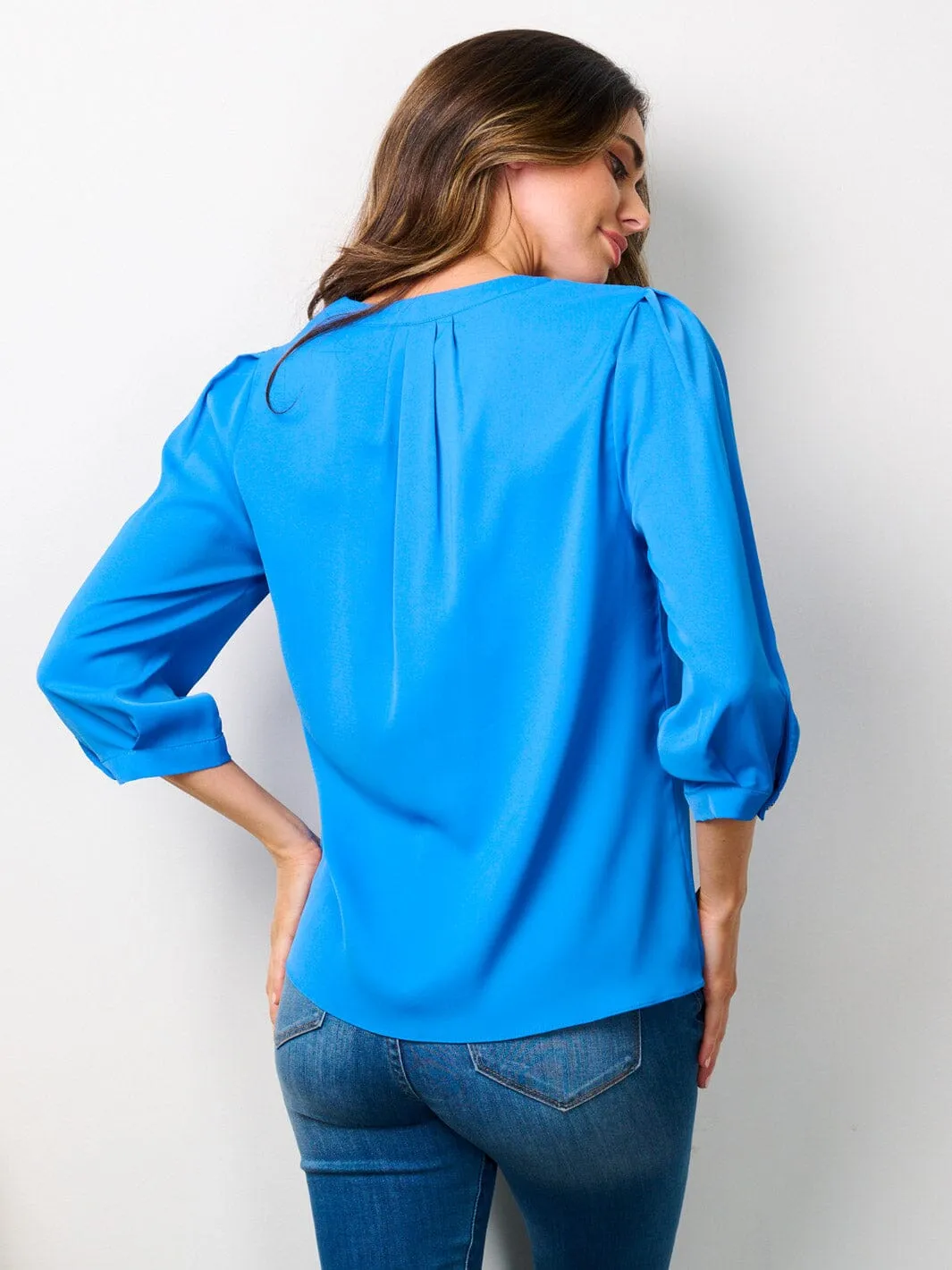 WOMEN'S 3/4 SLEEVES V-NECK BLOUSE TOP