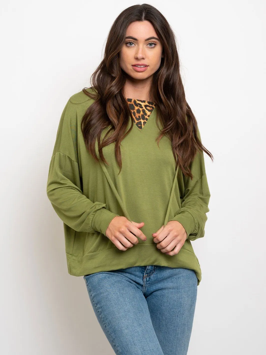 WOMEN'S DROP SHOULDER LEOPARD HOODIE