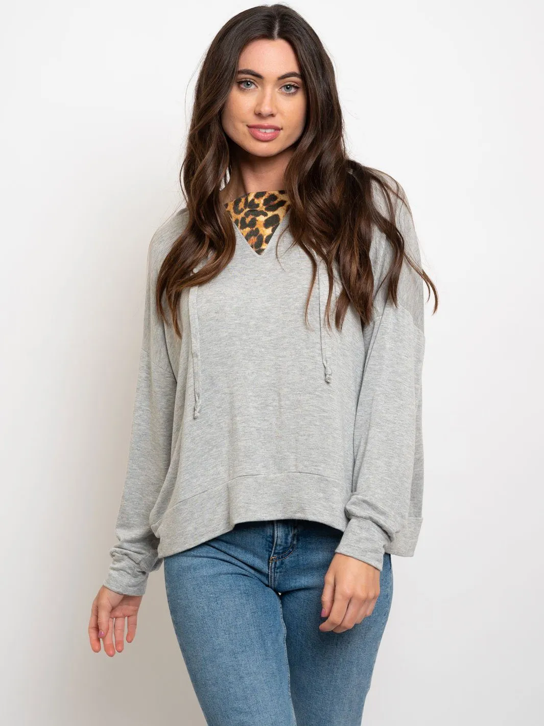 WOMEN'S DROP SHOULDER LEOPARD HOODIE