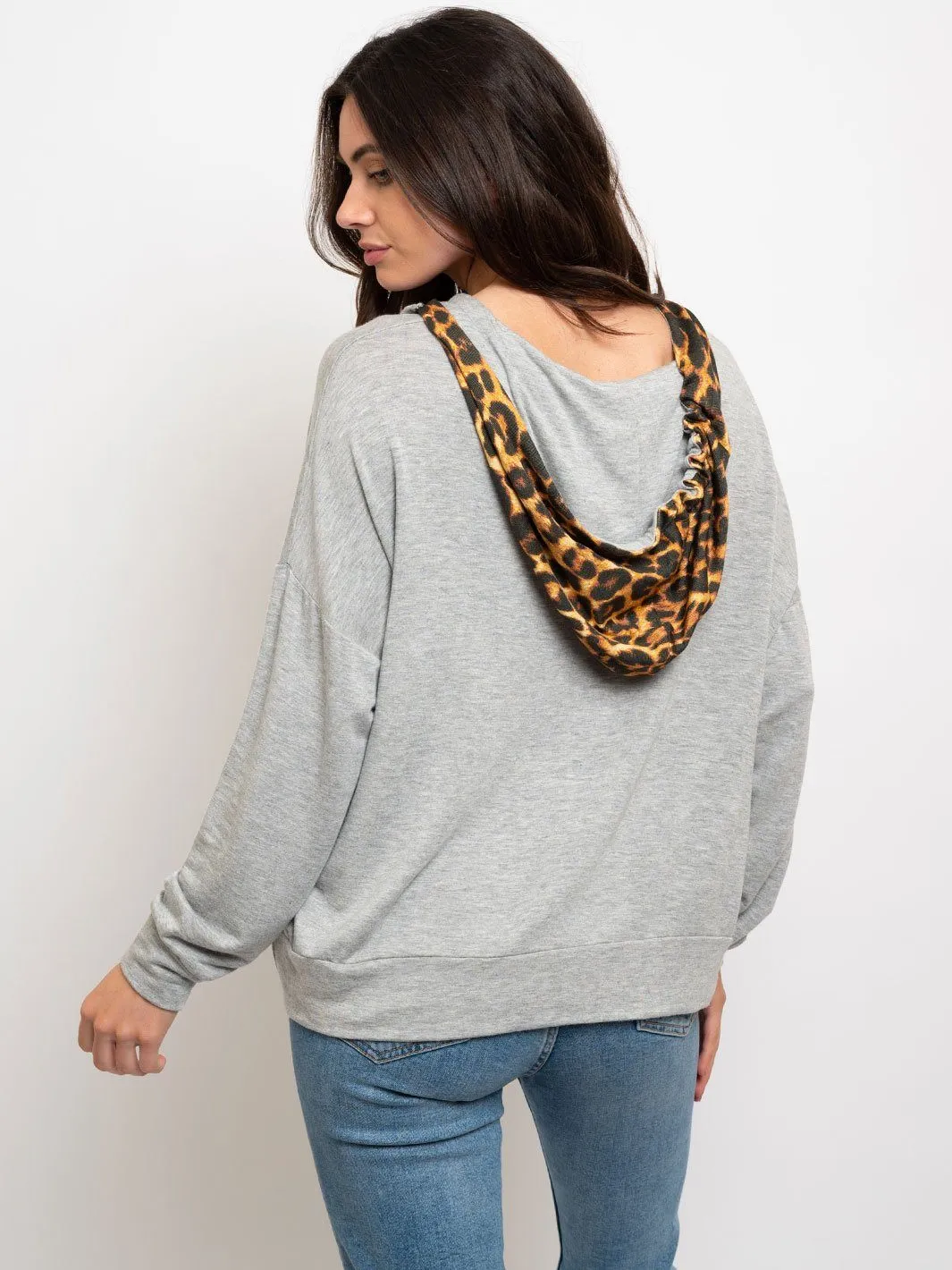WOMEN'S DROP SHOULDER LEOPARD HOODIE