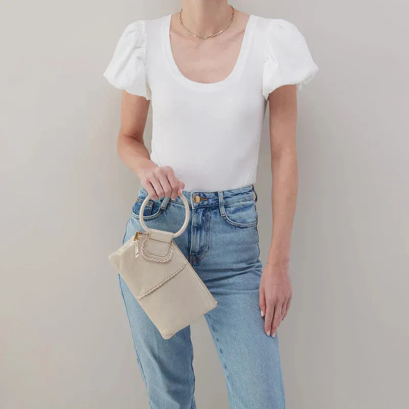 WOMEN'S HOBO SABLE WRISTLET | SAND SHIMMER METALLIC LEATHER