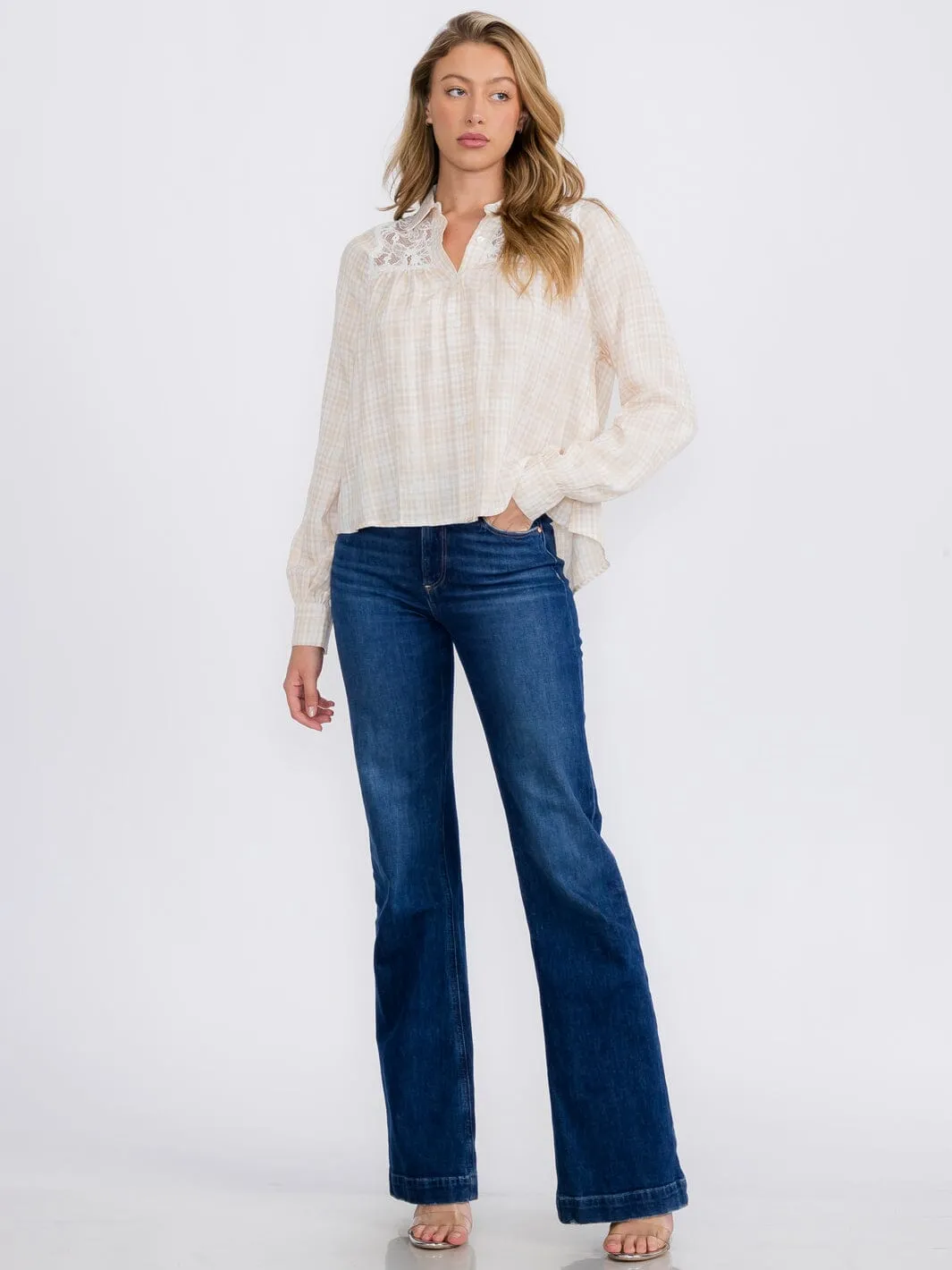 WOMEN'S LONG SLEEVE BUTTON CLOSURE HIGH-LOW LACE PLAID BLOUSE