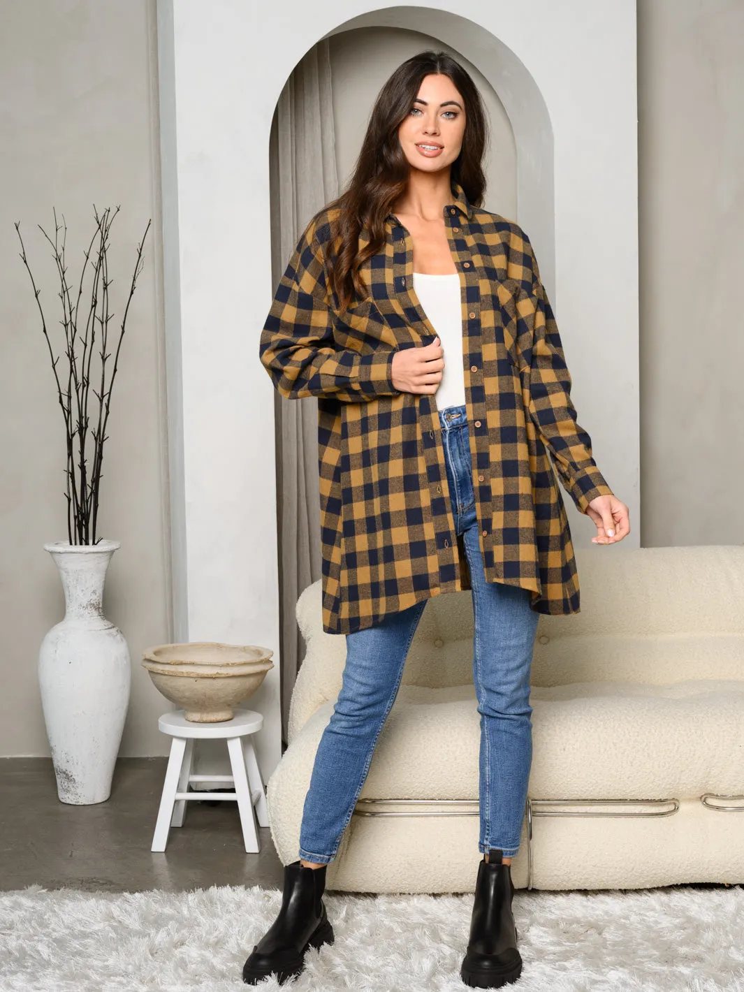 WOMEN'S LONG SLEEVE BUTTON UP FRONT POCKETS PLAID OVERSIZE TOP