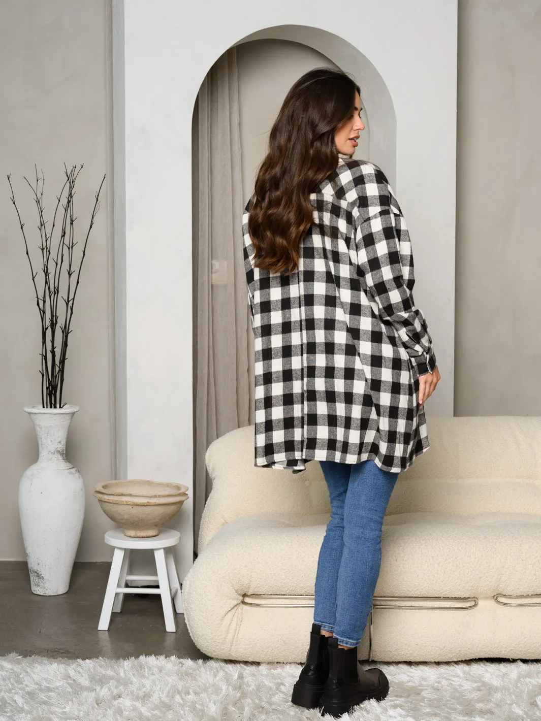 WOMEN'S LONG SLEEVE BUTTON UP FRONT POCKETS PLAID OVERSIZE TOP