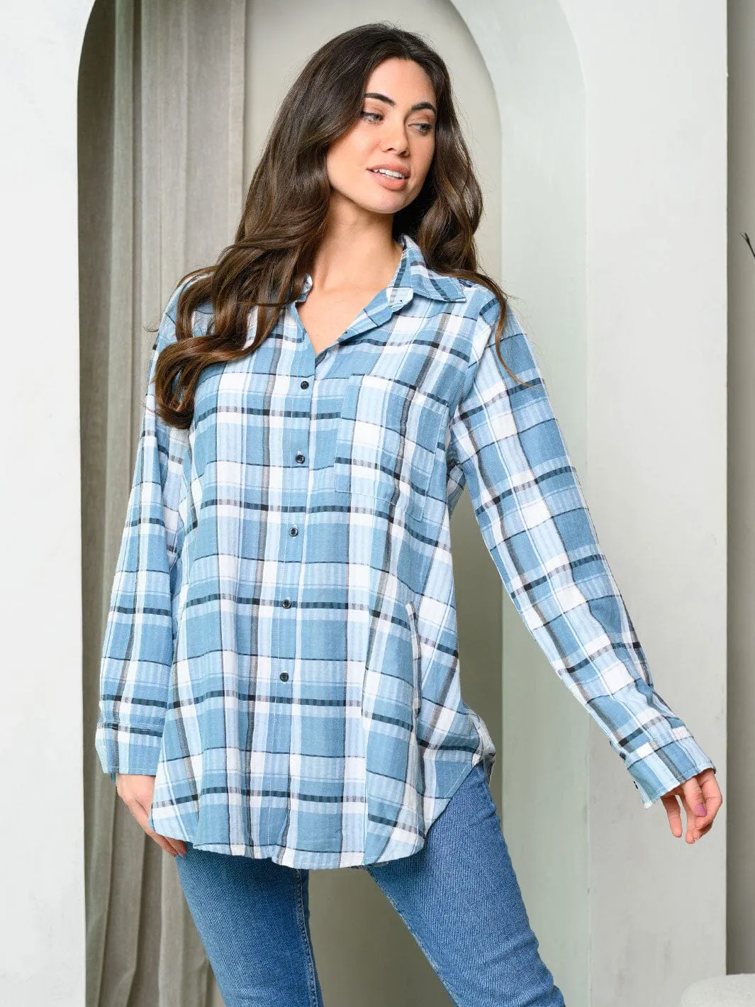 WOMEN'S LONG SLEEVE BUTTON UP PLAID SHIRT