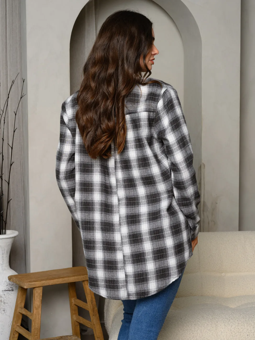 WOMEN'S LONG SLEEVE BUTTON UP PLAID TOP