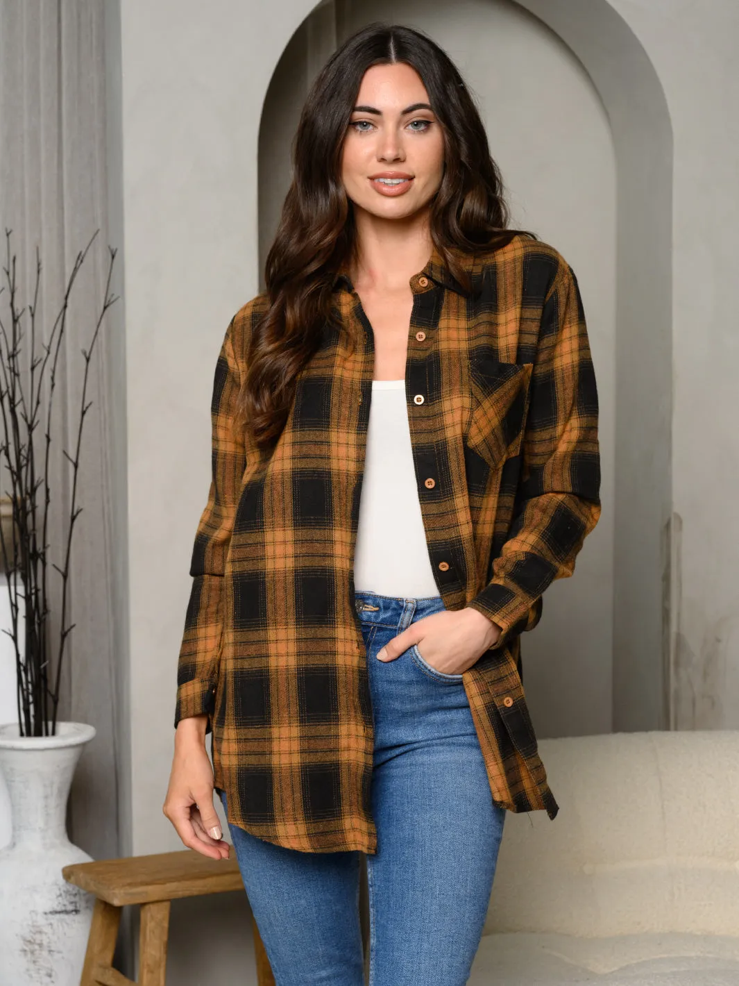 WOMEN'S LONG SLEEVE BUTTON UP PLAID TOP