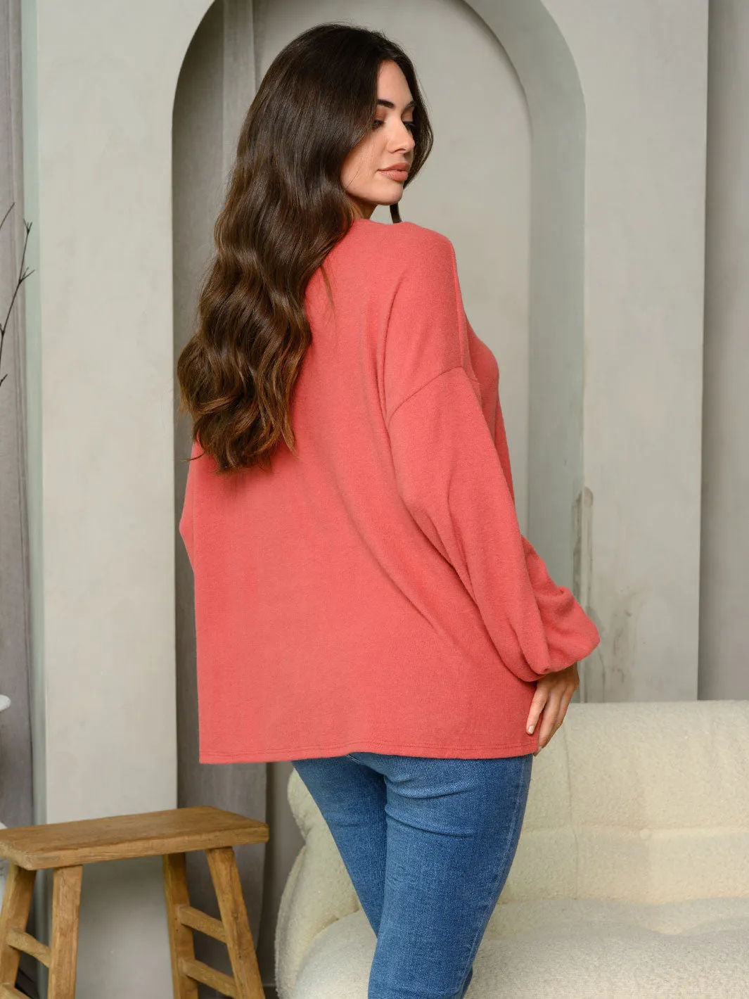 WOMEN'S LONG SLEEVE FRONT RUFFLE SLIT TUNIC TOP