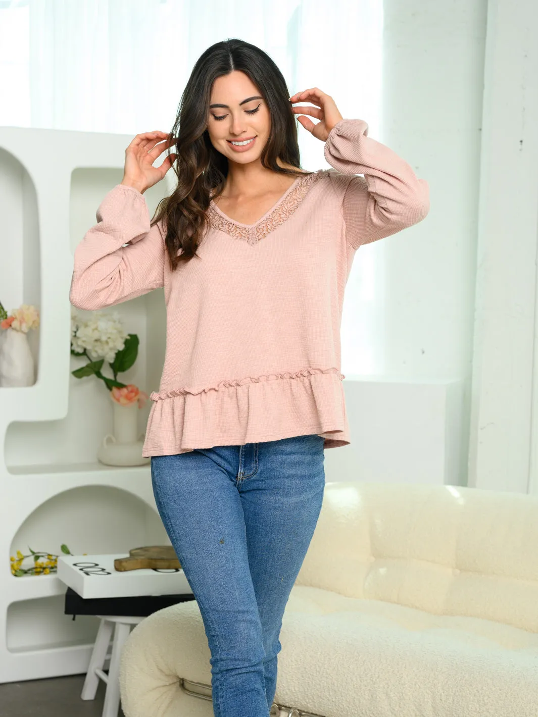 WOMEN'S LONG SLEEVE LACE DETAIL PEPLUM TOP