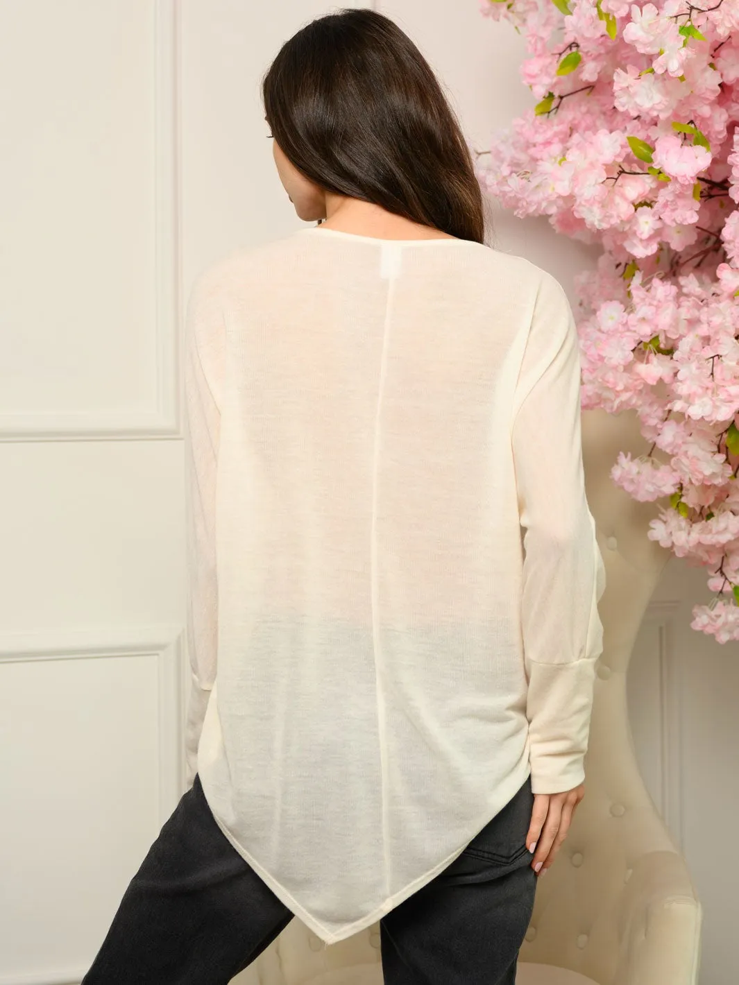 WOMEN'S LONG SLEEVE V CUT TOP