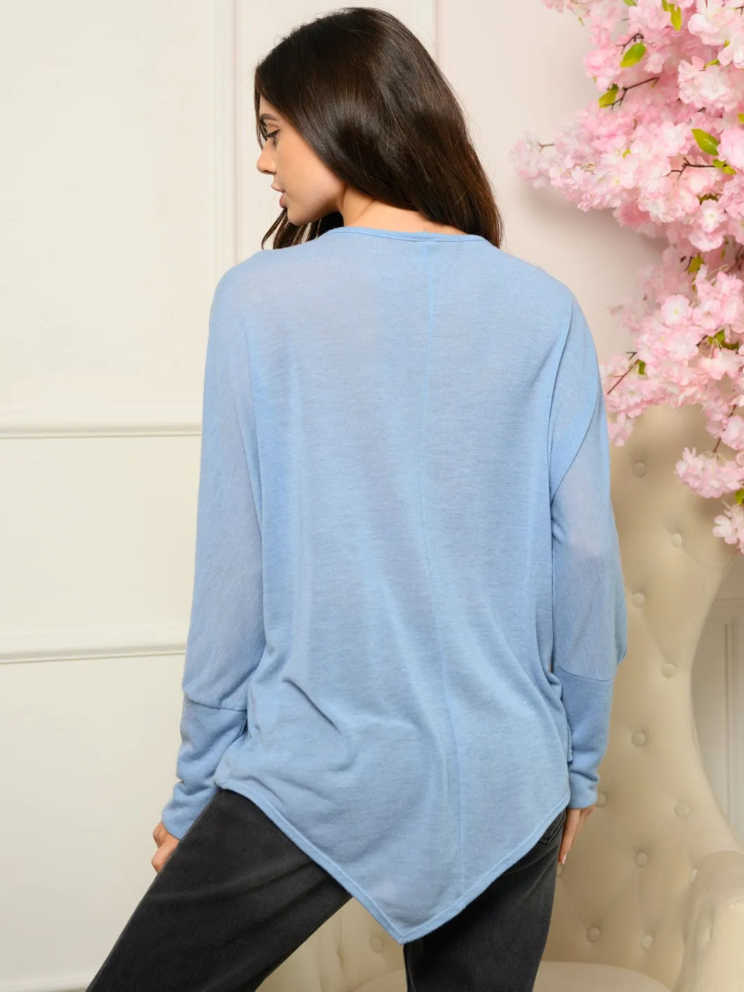 WOMEN'S LONG SLEEVE V CUT TOP