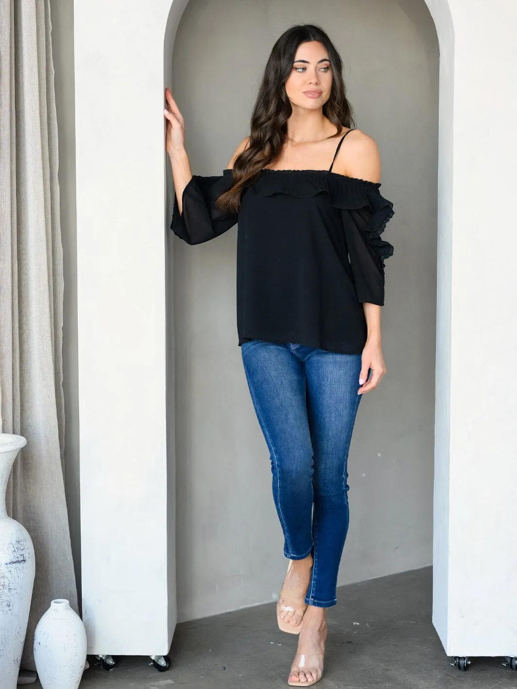 WOMEN'S OFF SHOULDER RUFFLE 3/4" SLEEVE TOP