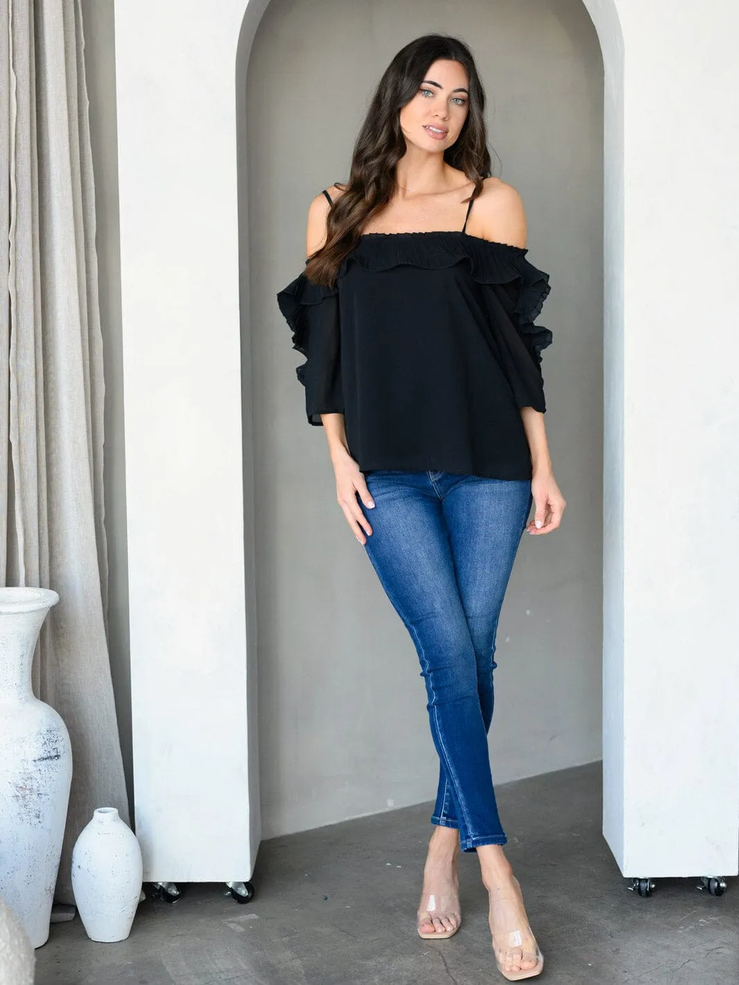 WOMEN'S OFF SHOULDER RUFFLE 3/4" SLEEVE TOP