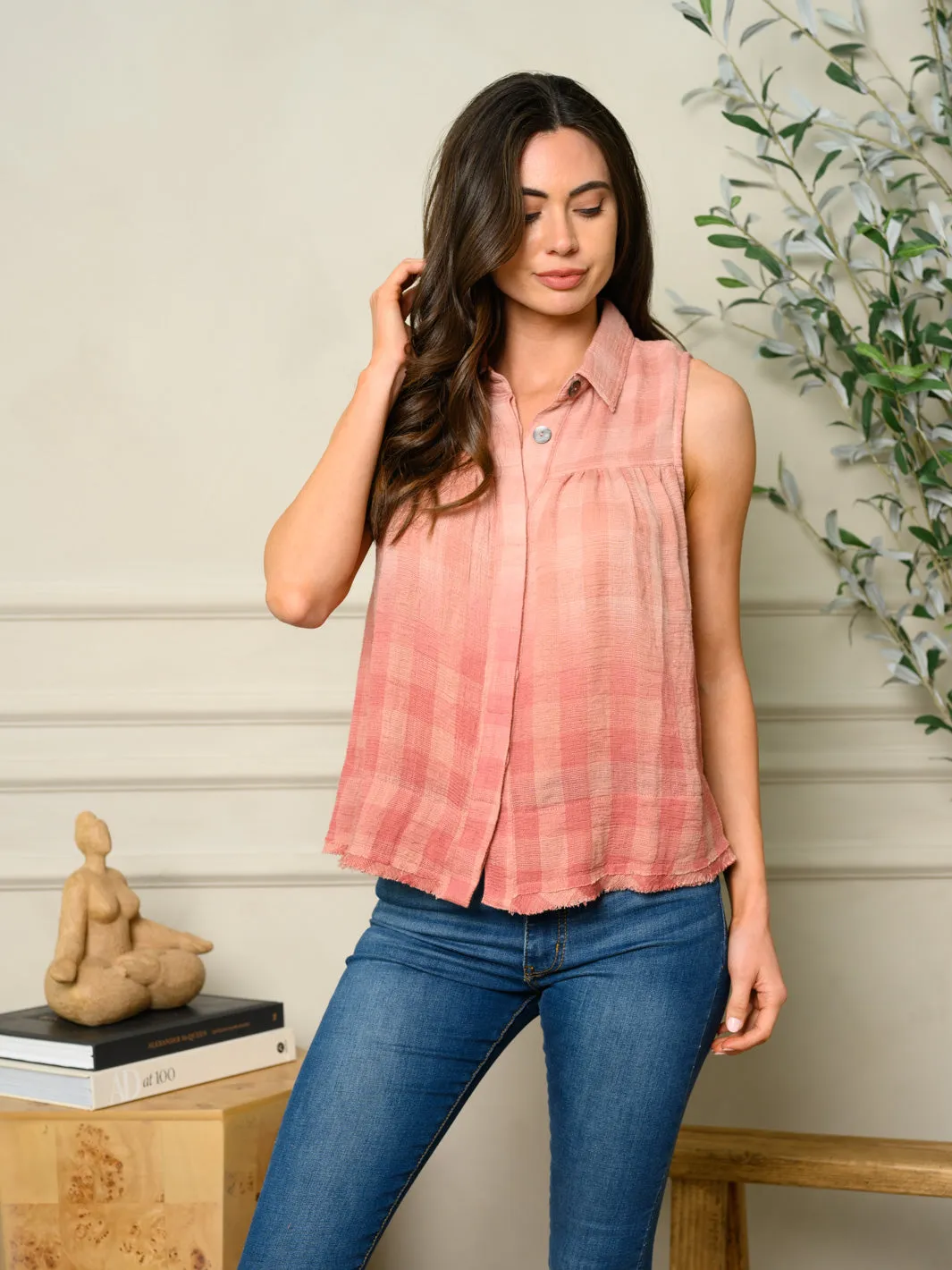 WOMEN'S OMBRE PLAID BUTTON UP TUNIC TOP