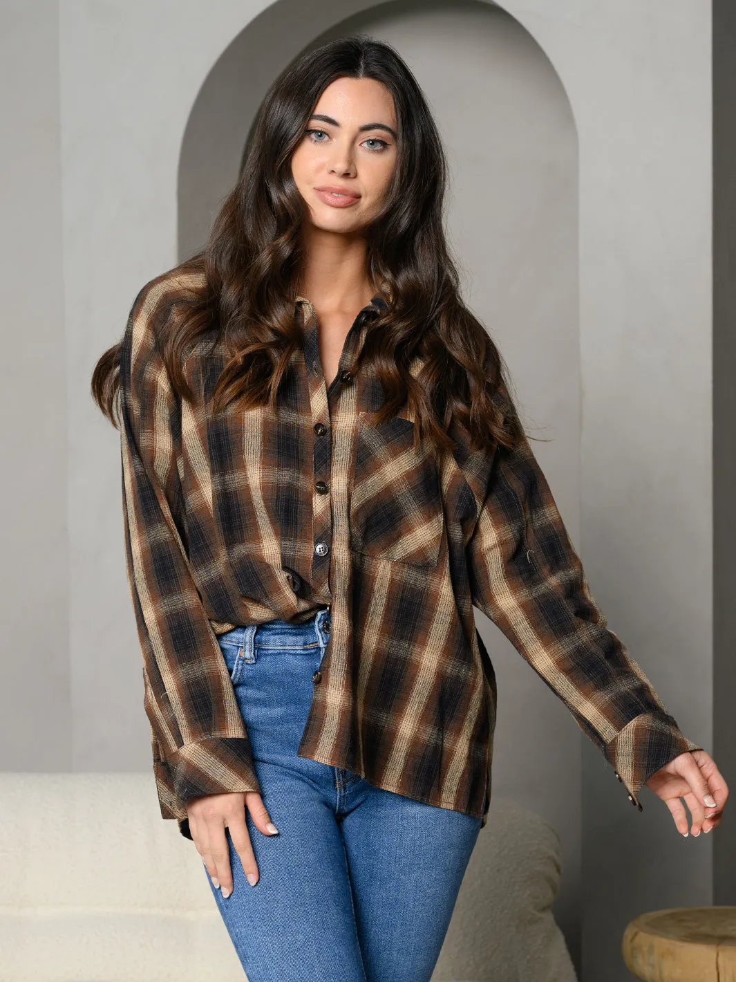 WOMEN'S PLAID BUTTON UP FLANNEL WITH FRONT POCKET LONG SLEEVE TOP