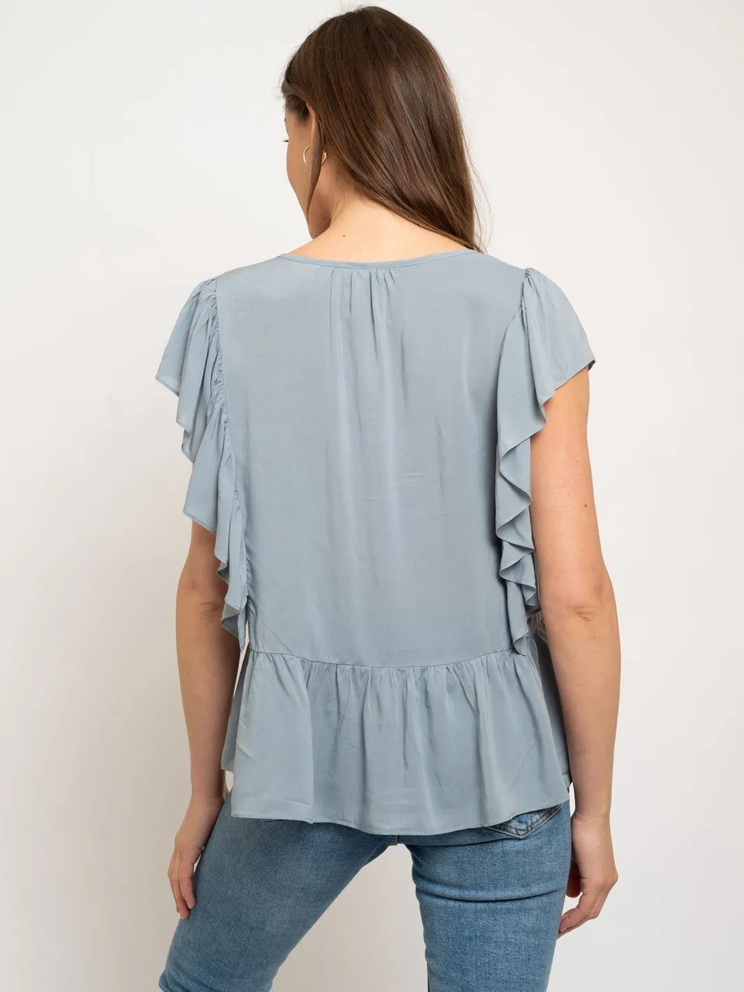 WOMEN'S RUFFLE TOP