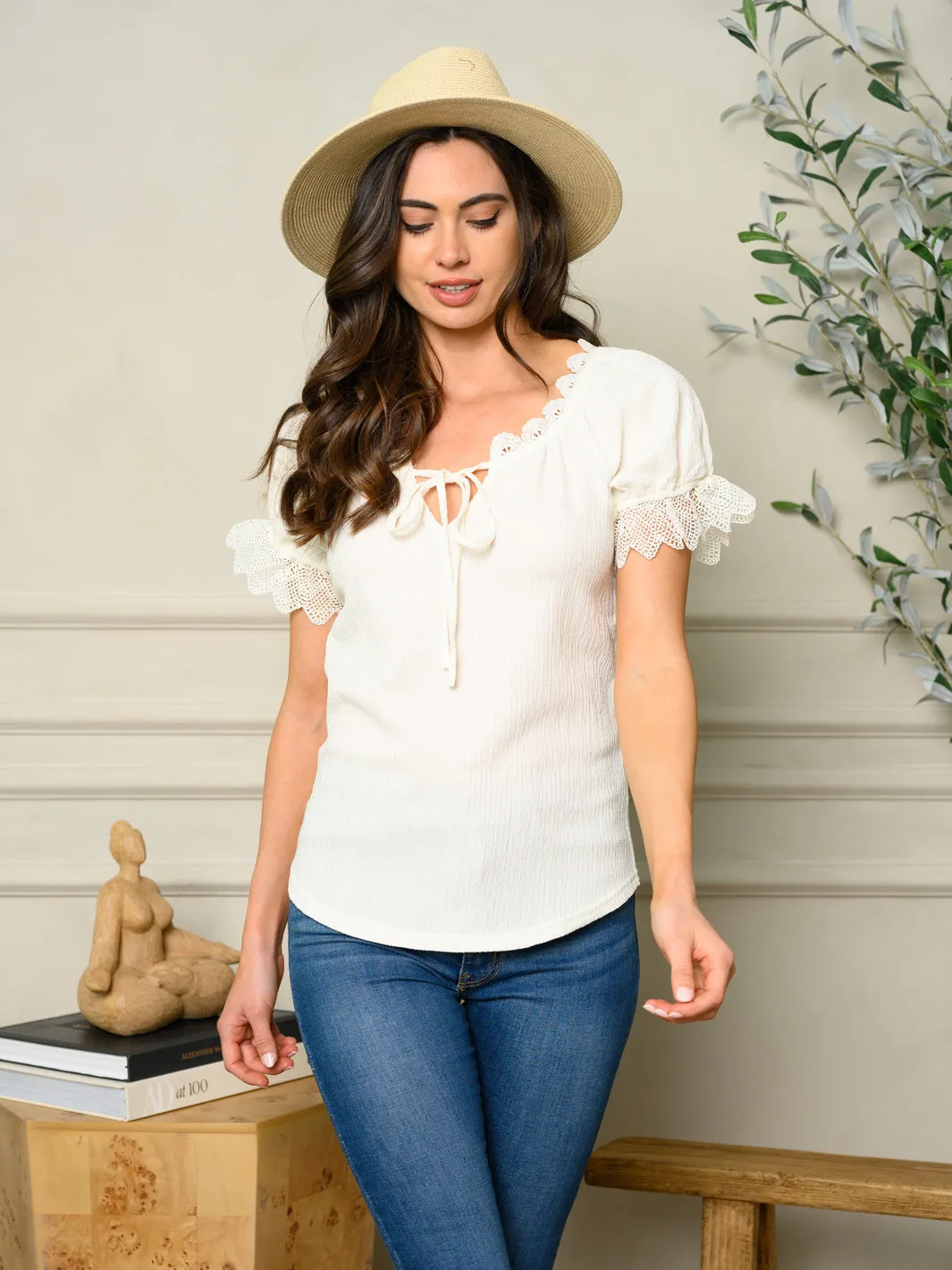 WOMEN'S SHORT PUFF SLEEVE FRONT TIE TOP