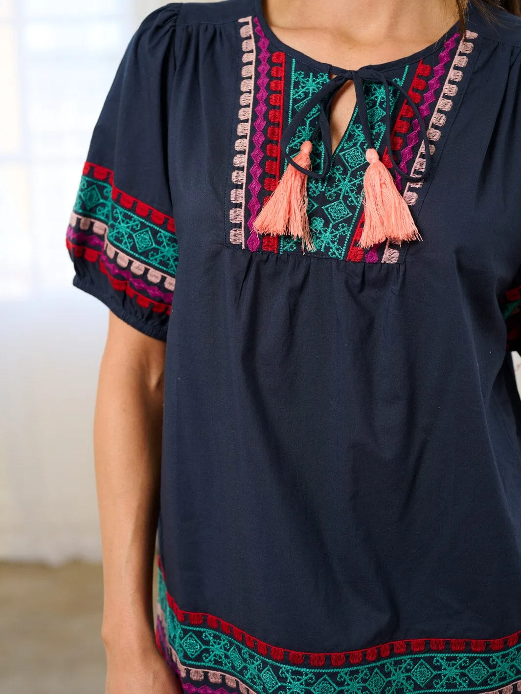 WOMEN'S SHORT SLEEVE EMBROIDERY TUNIC BLOUSE TOP