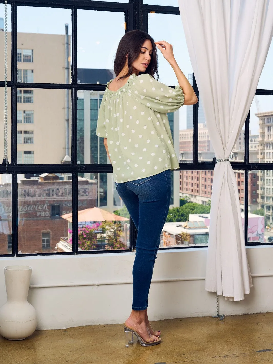 WOMEN'S SHORT SLEEVE POLKA DOTS TOP