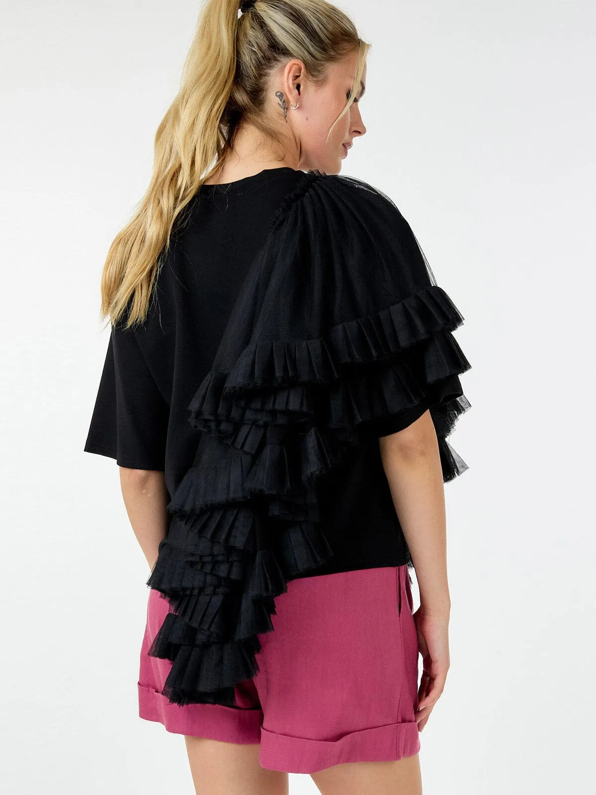 WOMEN'S SHORT SLEEVE RUFFLE TIERED DETAILED TOP