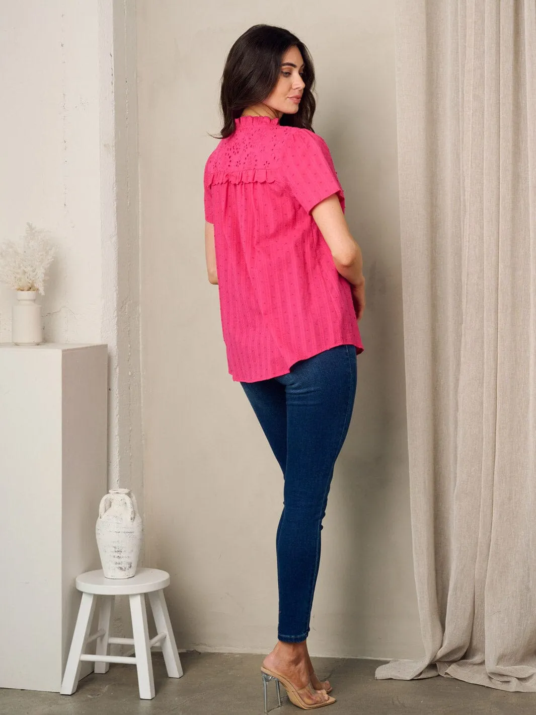 WOMEN'S SHORT SLEEVE SWISS DOT EYELET DETAILED TOP