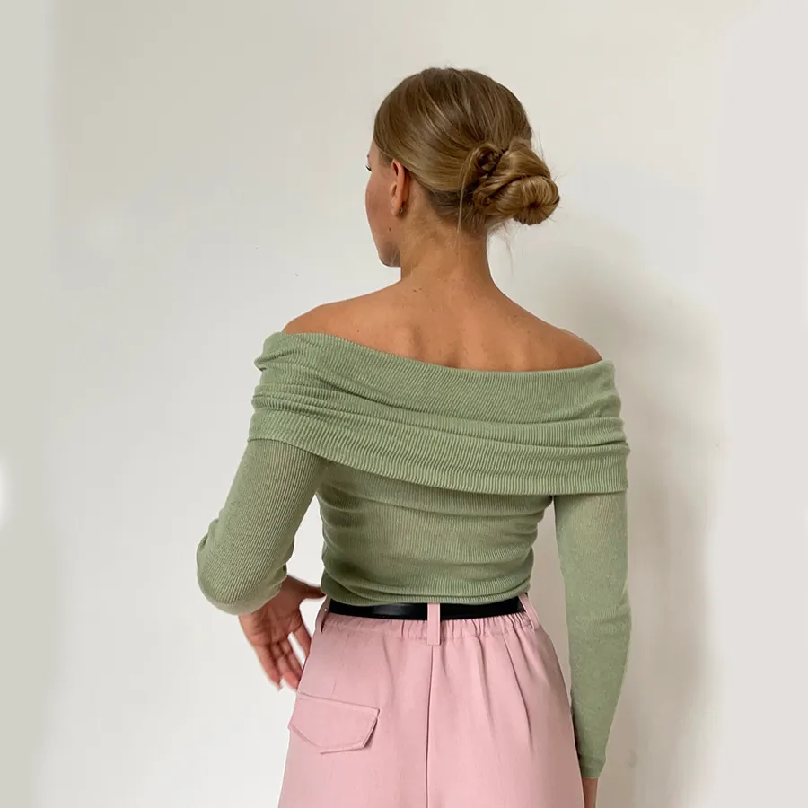 Women’s Stylish Off-Shoulder Knit Sweater with Long Sleeves